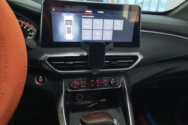 Used SAIC MAXUS G50 2019 1.5T Automatic Luxury Edition China VI Standard Audio And AC Panel