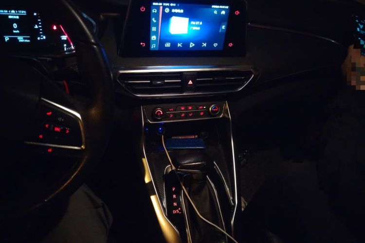 Used SAIC MAXUS G50 2019 1.5T Automatic Elite Edition China V Standard Audio And AC Panel
