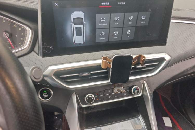 Used SAIC MAXUS G50 2019 1.5T Automatic Luxury Edition China V Standard Audio And AC Panel