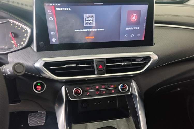 Used SAIC MAXUS G50 2019 1.5T Automatic Luxury Edition China VI Standard Audio And AC Panel