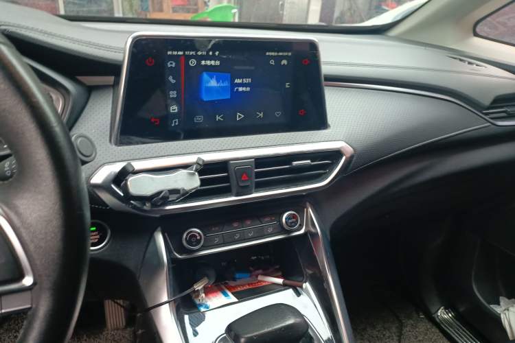 Used SAIC MAXUS G50 2019 1.5T Automatic Elite Edition China VI Standard Audio And AC Panel