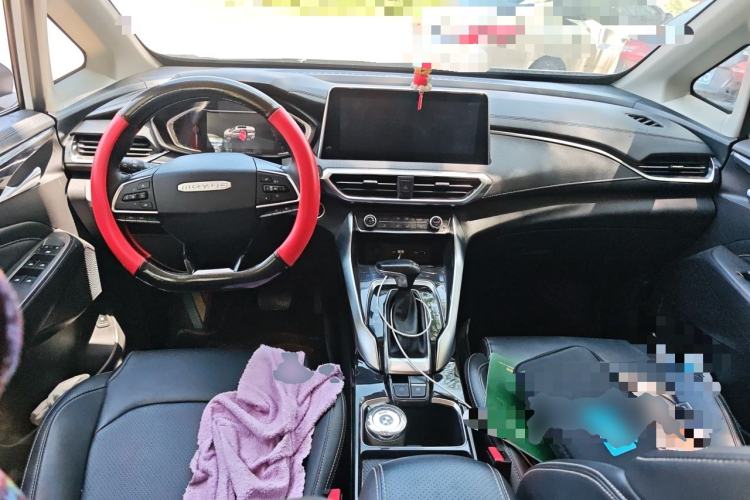 Used SAIC MAXUS G50 2019 1.5T Automatic Luxury Edition China VI Standard Center Console