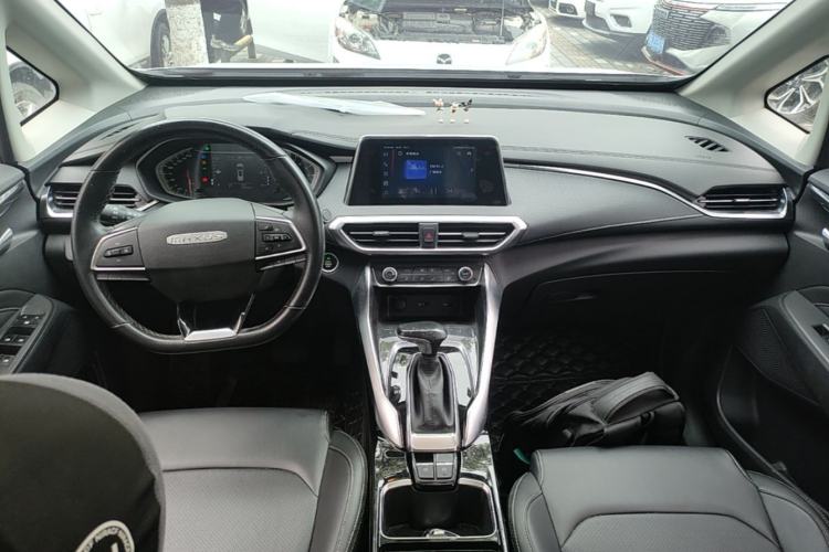 Used SAIC MAXUS G50 2019 1.5T Automatic Elite Edition China VI Standard Center Console