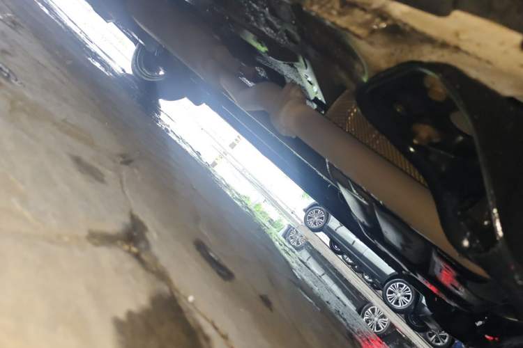 Used SAIC MAXUS G50 2019 1.5T First Edition Automatic Luxury Version 6 Seats Chassis Rear Left