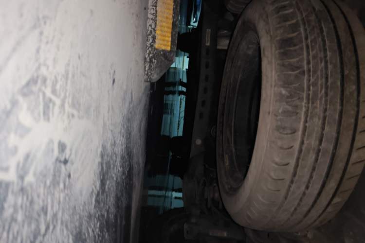 Used SAIC MAXUS G50 2019 1.5T Automatic Luxury Edition China VI Standard Chassis Rear