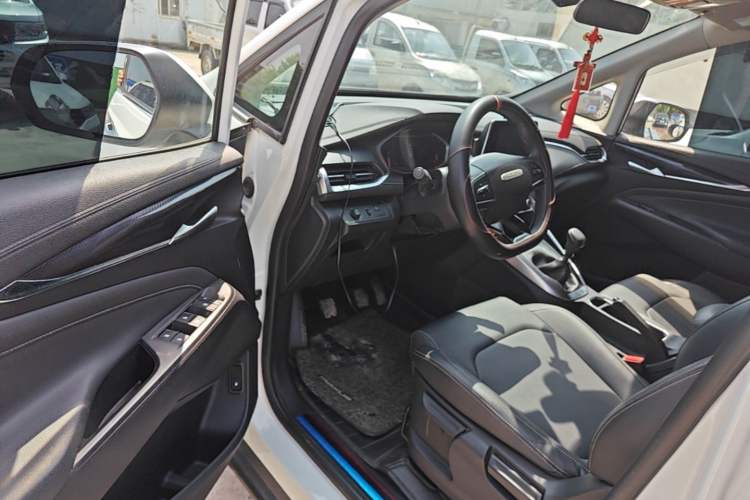 Used SAIC MAXUS G50 2019 1.3T Manual Elite Edition China V Standard Driver Seat