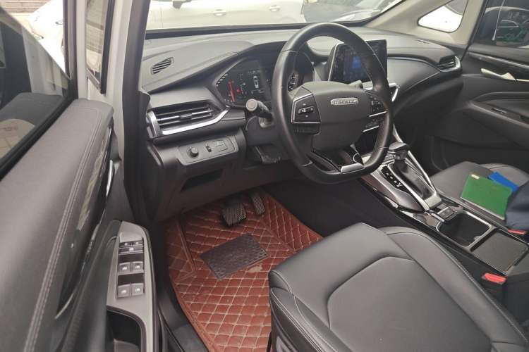 Used SAIC MAXUS G50 2019 1.5T Automatic Elite Edition China VI Standard Driver Seat