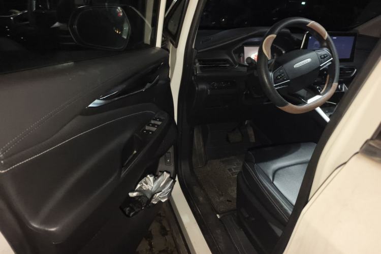 Used SAIC MAXUS G50 2019 1.5T Automatic Luxury Edition China V Standard Driver Seat