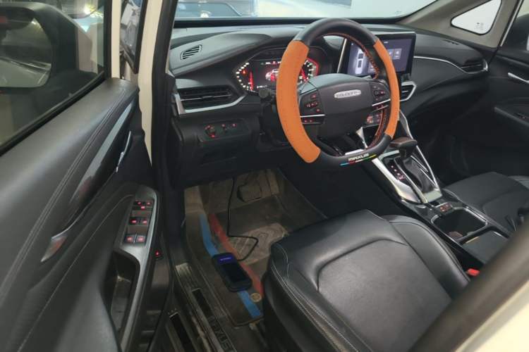 Used SAIC MAXUS G50 2019 1.5T Automatic Luxury Edition China VI Standard Driver Seat