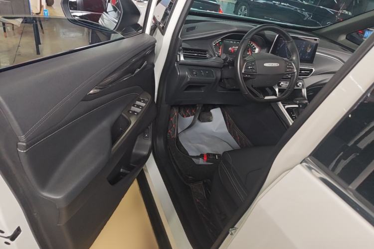 Used SAIC MAXUS G50 2019 1.5T Automatic Luxury Edition China VI Standard Driver Seat