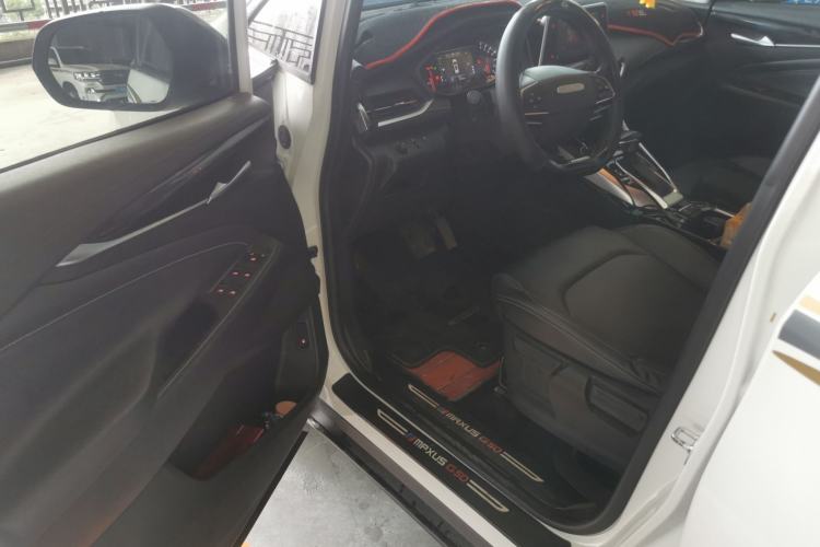 Used SAIC MAXUS G50 2019 1.5T Automatic Elite Edition China V Standard Driver Seat
