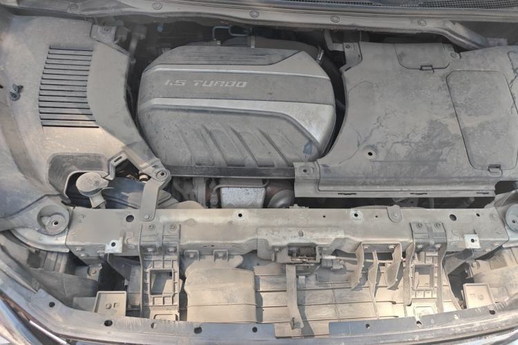 Used SAIC MAXUS G50 2019 1.5T Automatic Luxury Edition China VI Standard Engine Bay