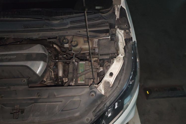 Used SAIC MAXUS G50 2019 1.5T Automatic Elite Edition China VI Standard Engine Bay Left