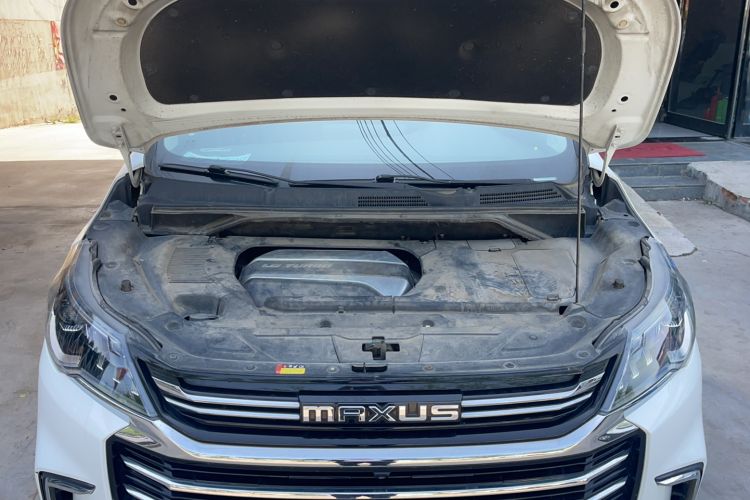Used SAIC MAXUS G50 2019 1.5T Automatic Luxury Edition China VI Standard Engine Bay