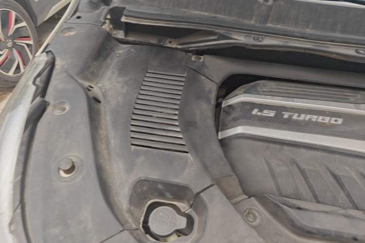 Used SAIC MAXUS G50 2019 1.5T Automatic Elite Edition China VI Standard Engine Bay Right