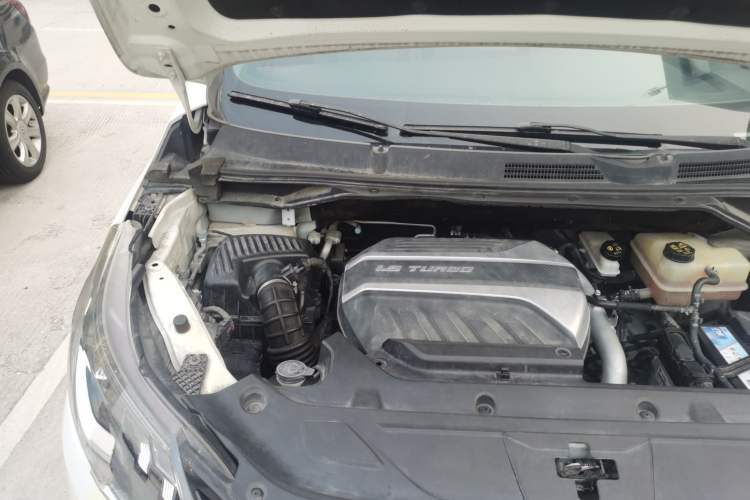 Used SAIC MAXUS G50 2019 1.5T Automatic Elite Edition China V Standard Engine Bay Right