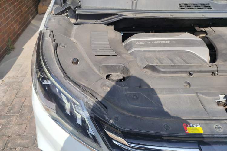 Used SAIC MAXUS G50 2019 1.5T Automatic Elite Edition China V Standard Engine Bay Right