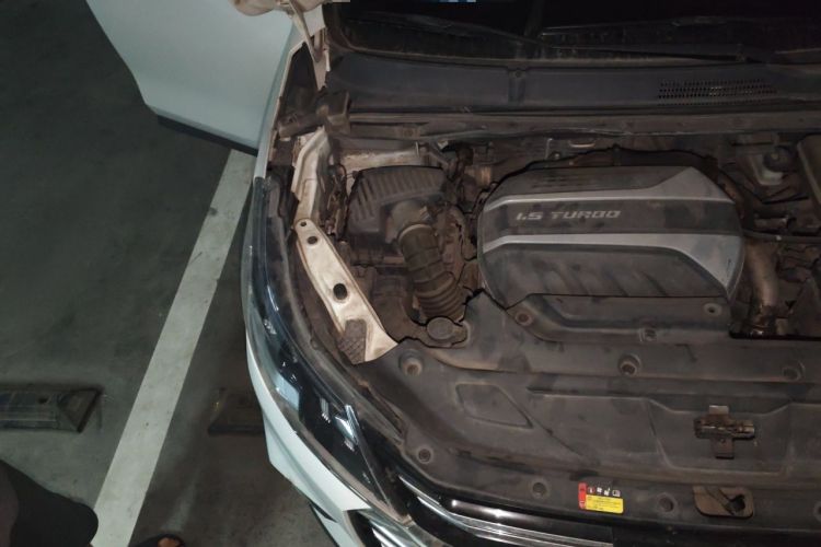 Used SAIC MAXUS G50 2019 1.5T Automatic Elite Edition China VI Standard Engine Bay Right