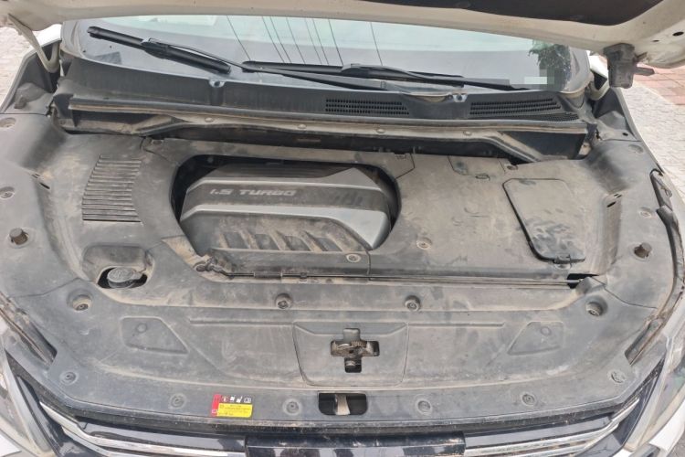Used SAIC MAXUS G50 2019 1.5T Automatic Luxury Edition China V Standard Engine Bay