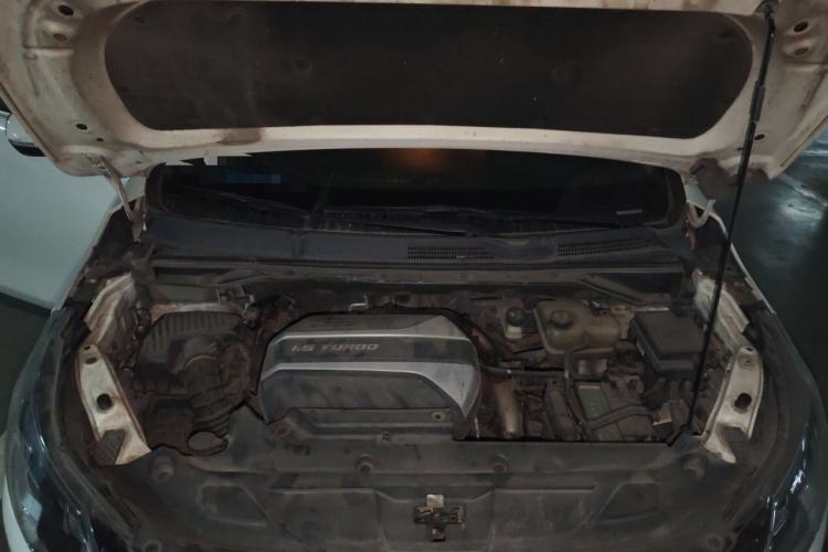 Used SAIC MAXUS G50 2019 1.5T Automatic Elite Edition China VI Standard Engine Bay