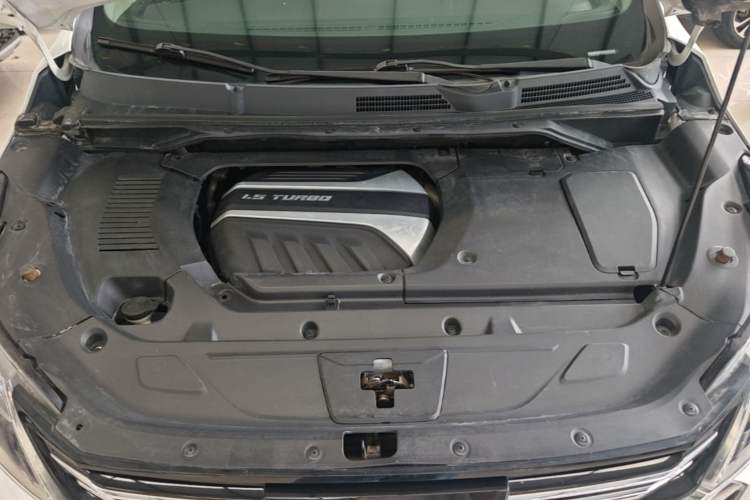 Used SAIC MAXUS G50 2019 1.5T Automatic Luxury Edition China VI Standard Engine Bay