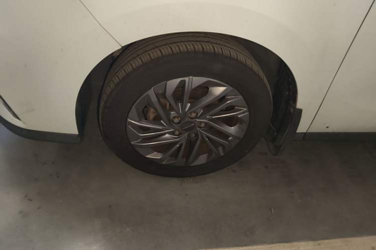 Used SAIC MAXUS G50 2019 1.5T Automatic Luxury Edition China VI Standard Exterior 4