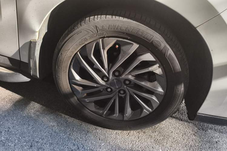 Used SAIC MAXUS G50 2019 1.5T First Edition Automatic Luxury Version 7 Seats Exterior 7