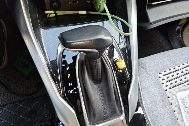 Used SAIC MAXUS G50 2019 1.5T Automatic Luxury Edition China VI Standard Gear Lever