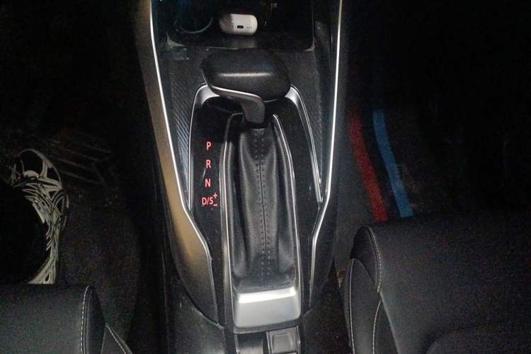 Used SAIC MAXUS G50 2019 1.5T Automatic Luxury Edition China V Standard Gear Lever