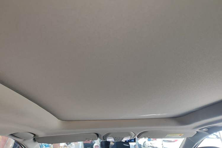 Used SAIC MAXUS G50 2019 1.5T First Edition Automatic Luxury Version 7 Seats Headliner