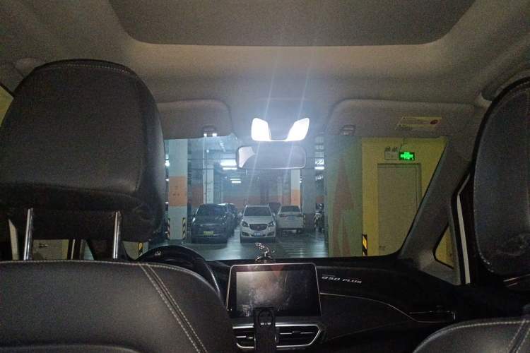 Used SAIC MAXUS G50 2019 1.5T Automatic Luxury Edition China V Standard Headliner