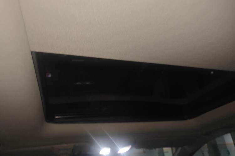 Used SAIC MAXUS G50 2019 1.5T First Edition Automatic Luxury Version 7 Seats Headliner