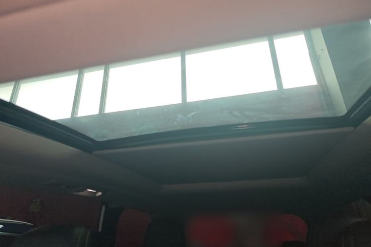 Used SAIC MAXUS G50 2019 1.5T Automatic Luxury Edition China VI Standard Headliner
