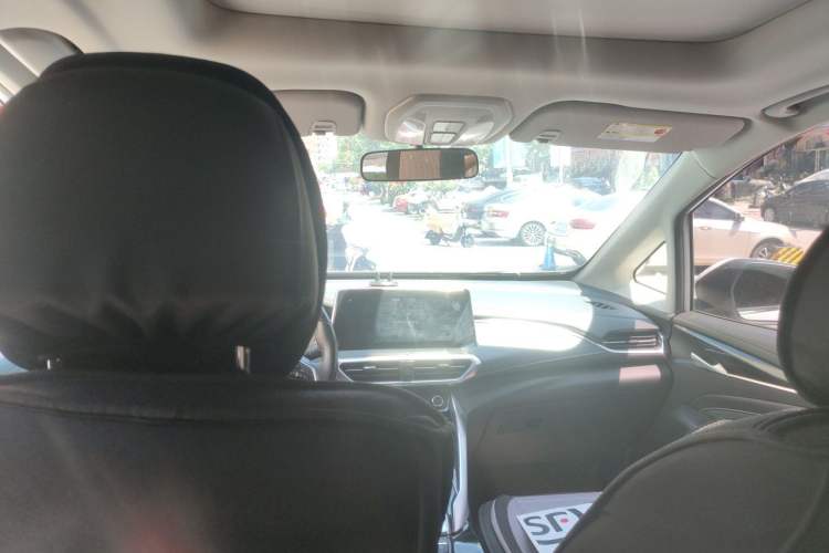 Used SAIC MAXUS G50 2019 1.5T Automatic Elite Edition China VI Standard Headliner