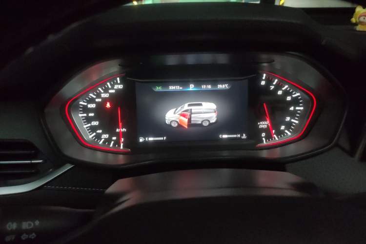 Used SAIC MAXUS G50 2019 1.5T Automatic Luxury Edition China VI Standard Instrument Cluster