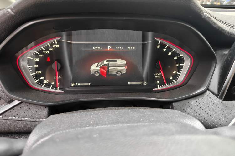 Used SAIC MAXUS G50 2019 1.5T Automatic Luxury Edition China V Standard Instrument Cluster
