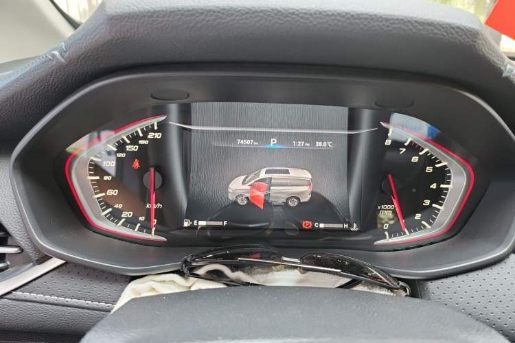 Used SAIC MAXUS G50 2019 1.5T Automatic Luxury Edition China VI Standard Instrument Cluster