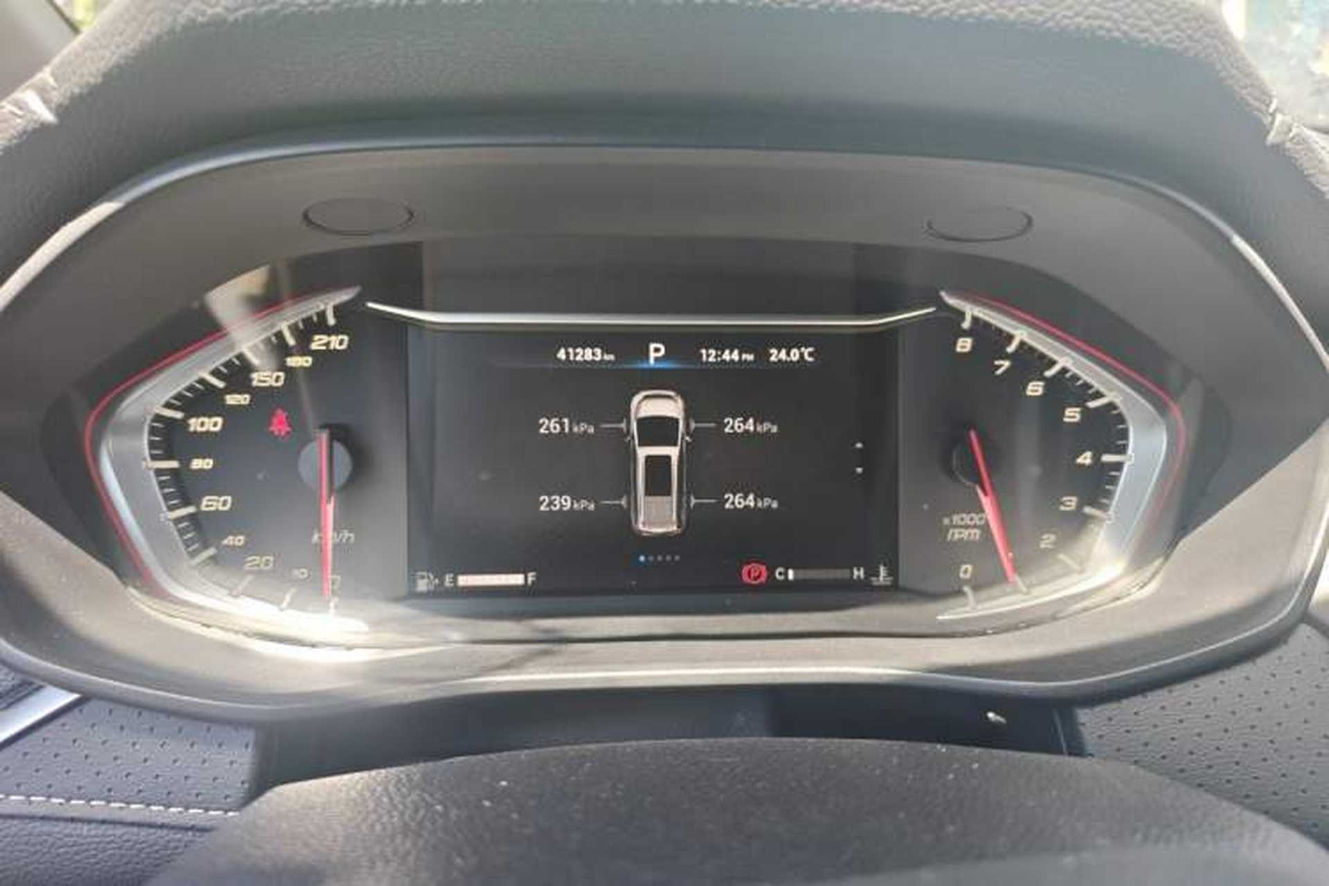 Used SAIC MAXUS G50 2019 1.5T First Edition Automatic Luxury Version 6 Seats Instrument Cluster