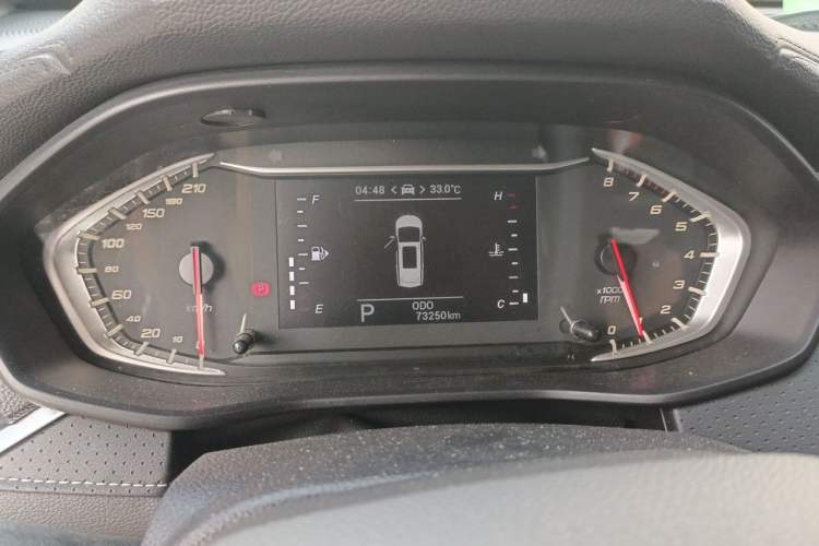Used SAIC MAXUS G50 2019 1.5T First Edition Automatic Luxury Version 6 Seats Instrument Cluster