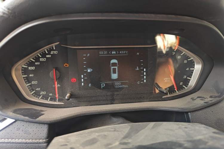 Used SAIC MAXUS G50 2019 1.5T Automatic Elite Edition China VI Standard Instrument Cluster