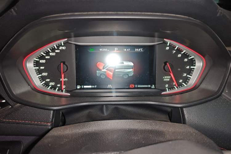 Used SAIC MAXUS G50 2019 1.5T Automatic Luxury Edition China VI Standard Instrument Cluster