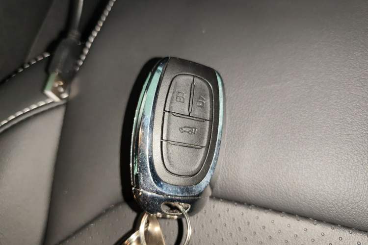Used SAIC MAXUS G50 2019 1.3T Manual Elite Edition China VI Standard Interior 1