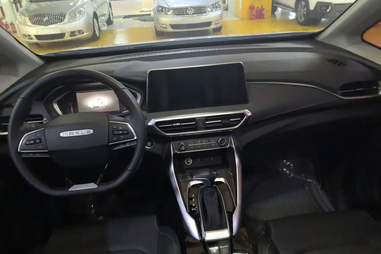 Used SAIC MAXUS G50 2019 1.5T Automatic Luxury Edition China VI Standard Interior 3