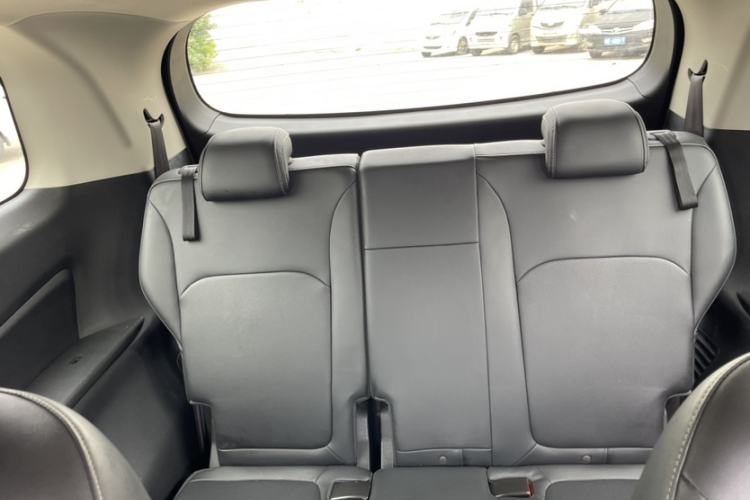 Used SAIC MAXUS G50 2019 1.5T Automatic Luxury Edition China VI Standard Interior 5