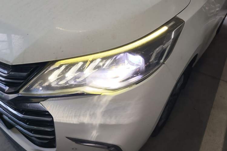 Used SAIC MAXUS G50 2019 1.5T Automatic Luxury Edition China VI Standard Left Front Headlight