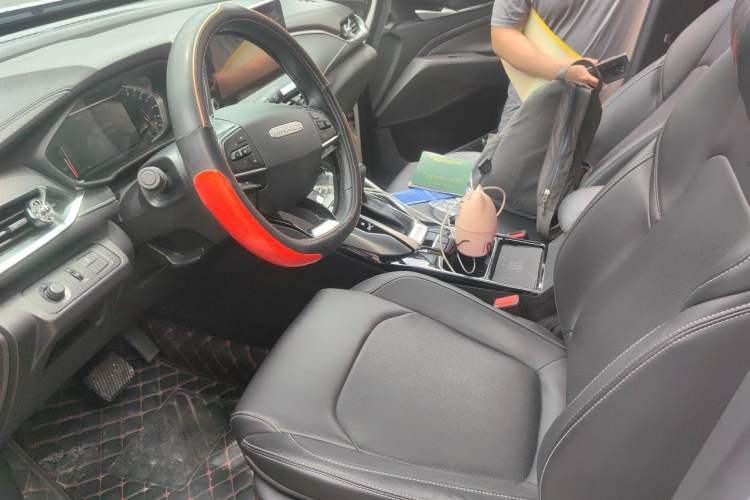 Used SAIC MAXUS G50 2019 1.5T Automatic Luxury Edition China VI Standard Left Front Seat