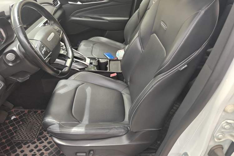Used SAIC MAXUS G50 2019 1.5T Automatic Luxury Edition China V Standard Left Front Seat