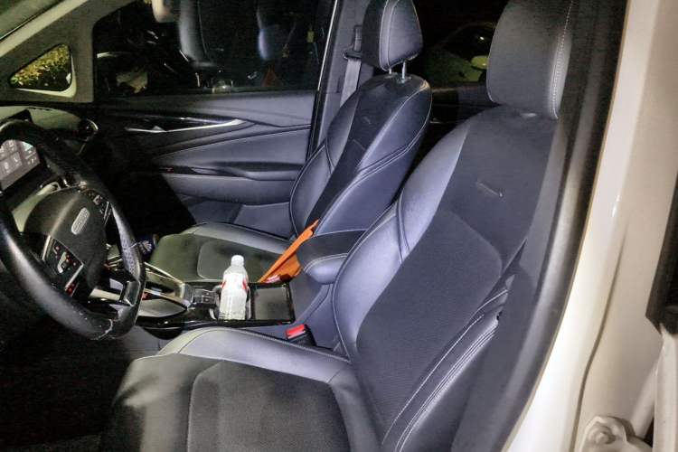 Used SAIC MAXUS G50 2019 1.5T First Edition Automatic Luxury Version 7 Seats Left Front Seat