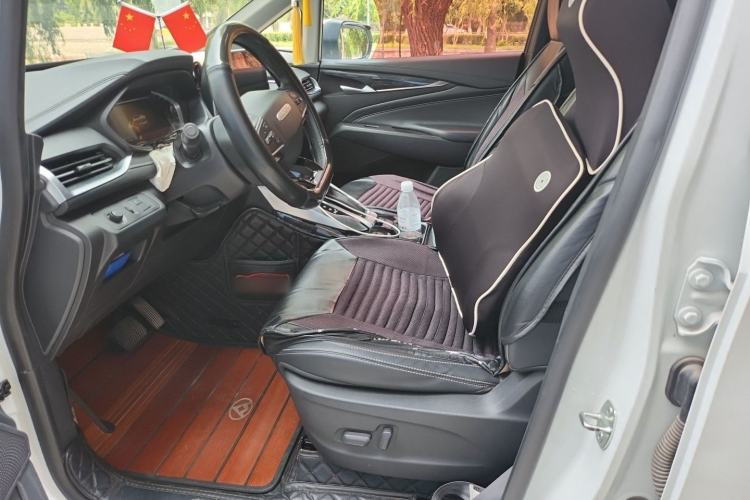 Used SAIC MAXUS G50 2019 1.5T Automatic Luxury Edition China VI Standard Left Front Seat