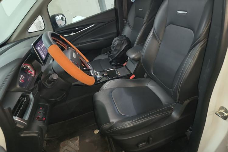 Used SAIC MAXUS G50 2019 1.5T Automatic Luxury Edition China VI Standard Left Front Seat